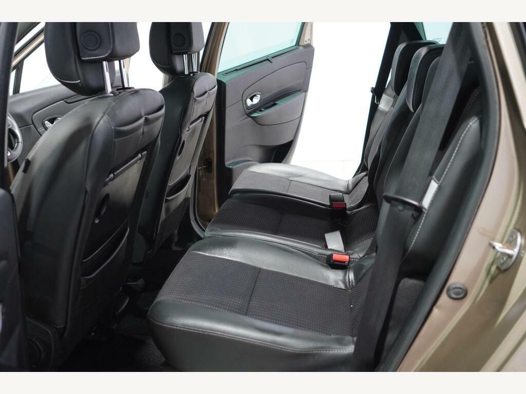 Renault Grand Scenic Dynamique Tomtom Blue #10