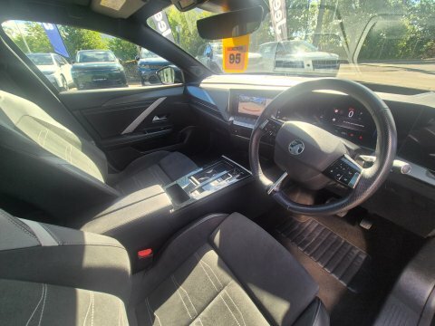 Vauxhall Astra 1.2 Turbo 130 Griffin Grey #17