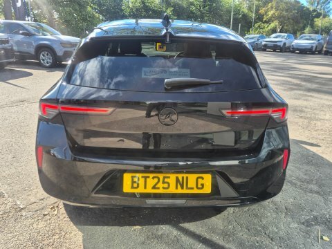 Vauxhall Astra Ultimate Black #6
