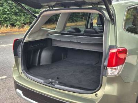 Subaru Forester Xe Premium  #10