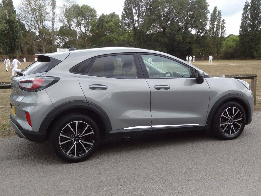 Ford Puma 1.0 Ecoboost Hybrid Mhev Titanium Navigation 125 P Silver