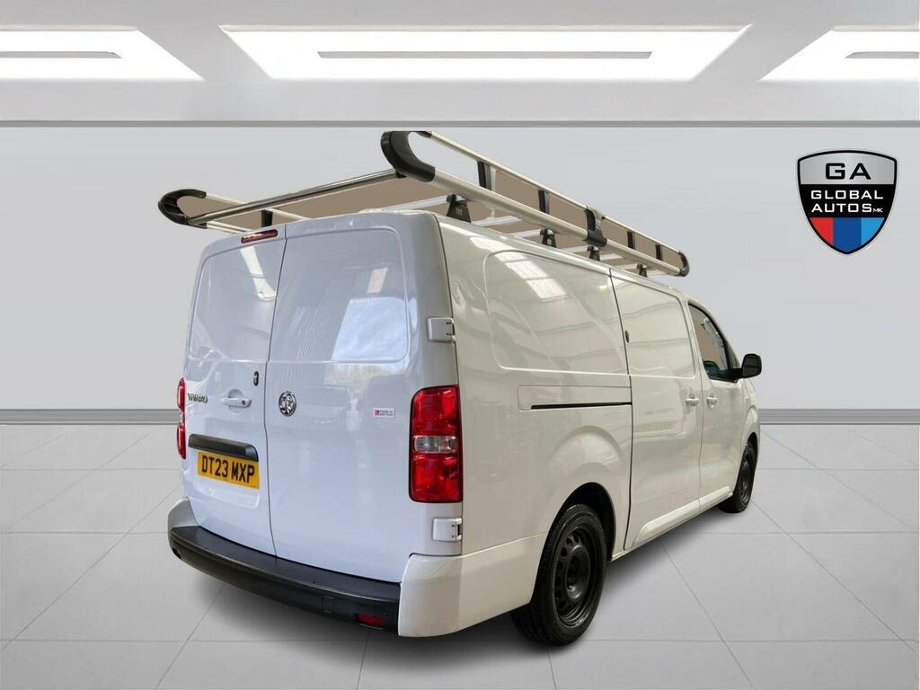 Vauxhall Vivaro 2.0 Turbo D 3100 Pro L2 H1 Euro 6 6Dr White #5