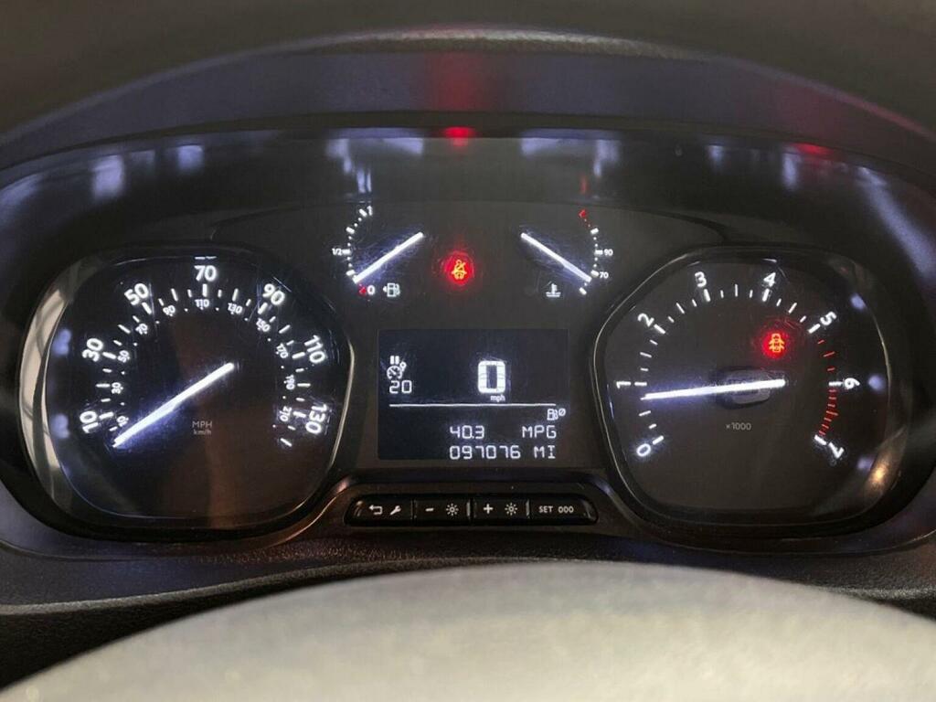 Vauxhall Vivaro 2L Dynamic 6Dr Grey #15
