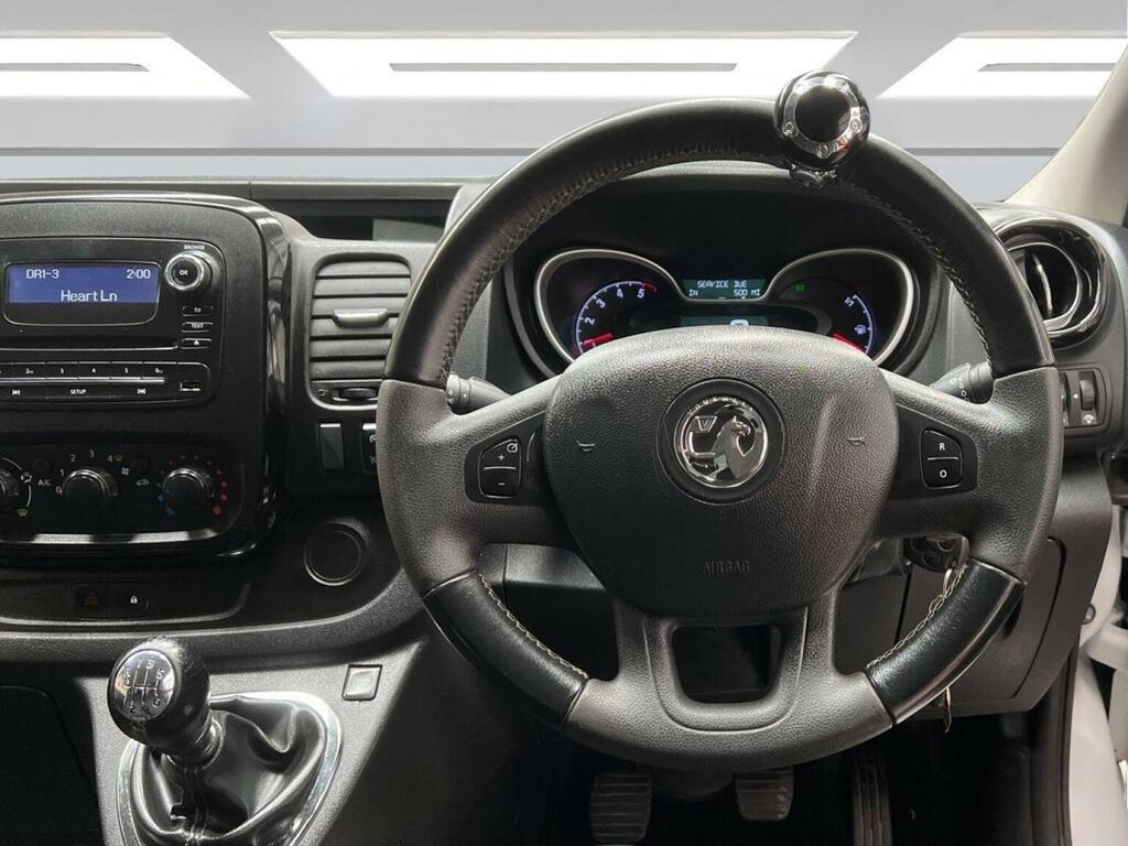Vauxhall Vivaro Cdti 2900 Panel Van White #9