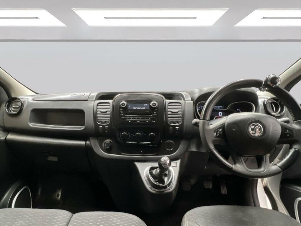 Vauxhall Vivaro Cdti 2900 Panel Van White #10
