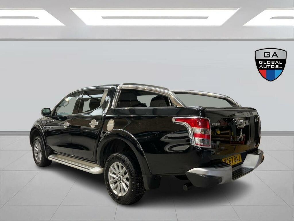 Mitsubishi L200 2.4 Di-d Dc Barbarian 4Wd Euro 6 Black #2