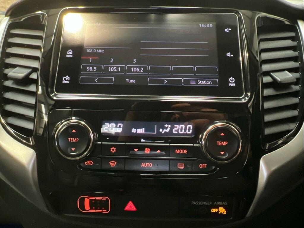 Mitsubishi L200 Di-d Dc Warrior Black #16