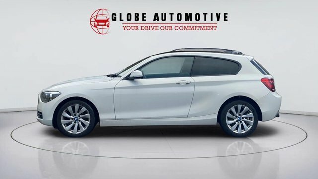 BMW 1 Series Hatchback Black #45
