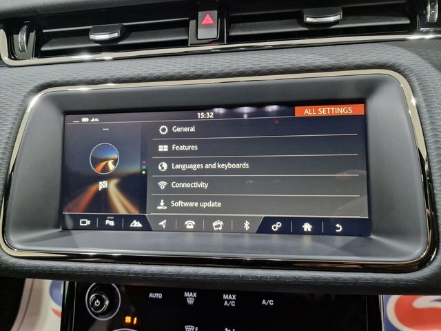 Land Rover Range Rover Evoque R-dynamic S White #52