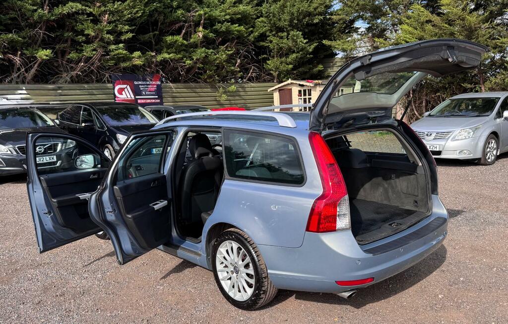 Volvo V50 2.0 D3 Se Lux Edition Geartronic Euro 5 Blue #6