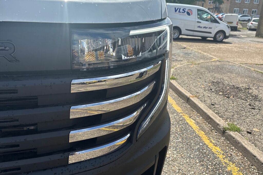 Nissan InterStar 2.0 Dci 130Ps H2 Tekna Van #25