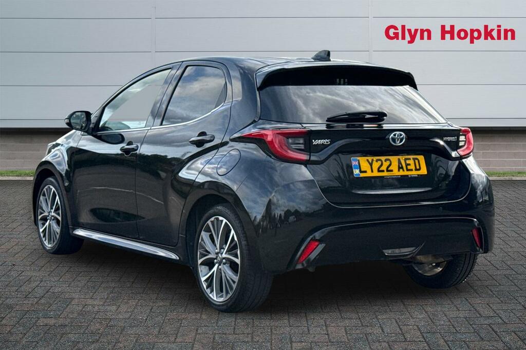 Toyota Yaris 1.5 Hybrid Excel Cvt Black #5