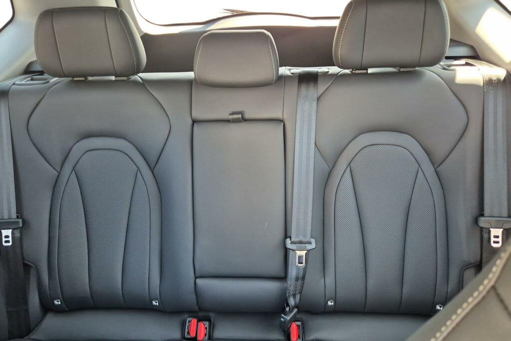 Chery Tiggo 7 Chery Tiggo 7 Summit White #23