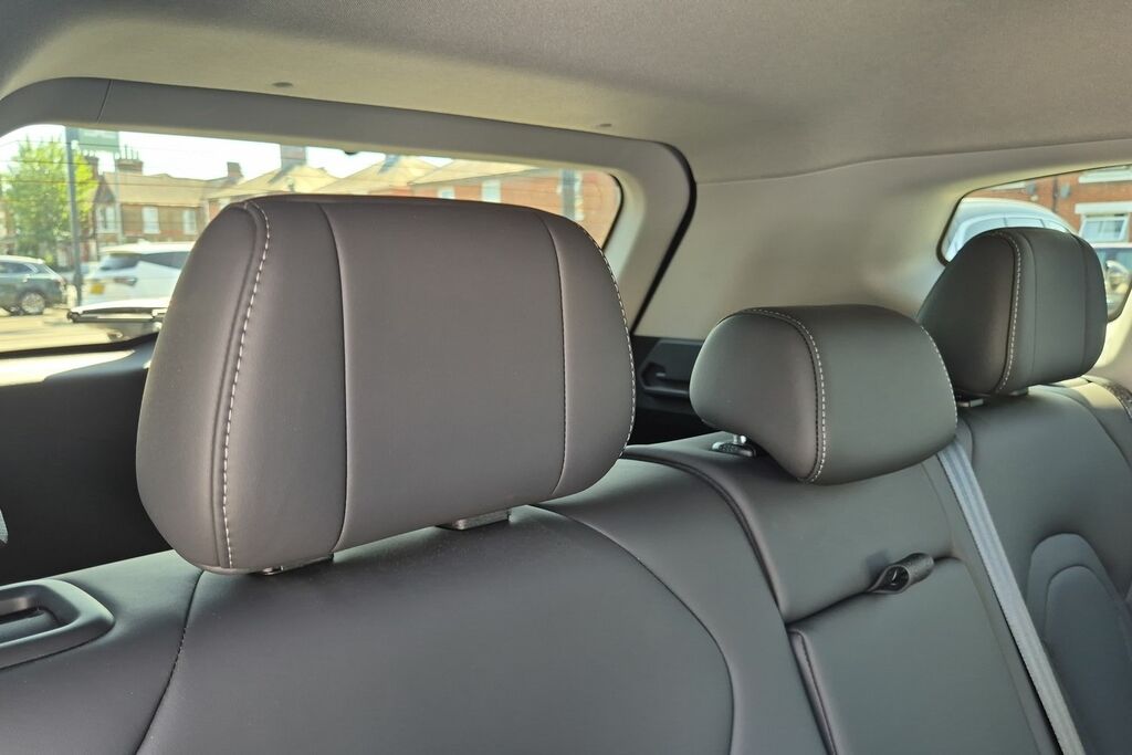 Chery Tiggo 7 Chery Tiggo 7 Summit White #25
