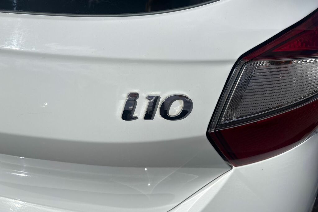 Hyundai I10 Se Connect Silver #40