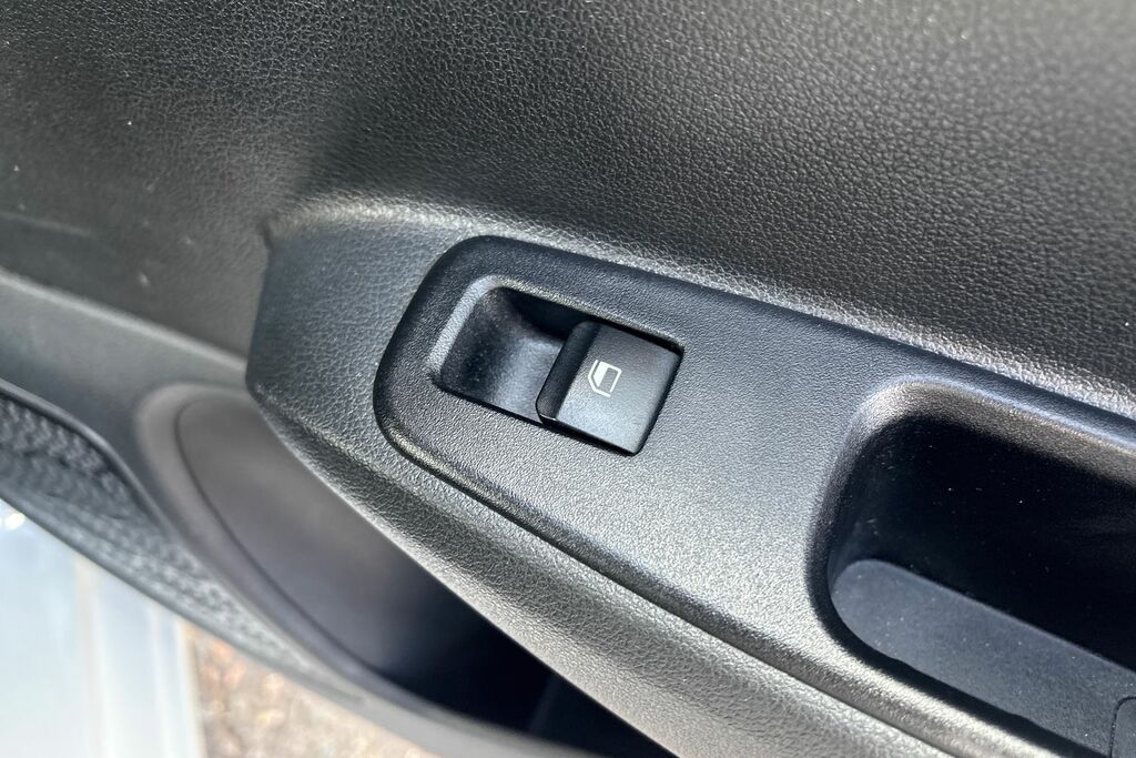 Hyundai I10 Se Connect Silver #33