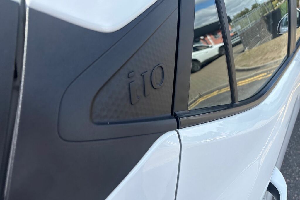 Hyundai I10 Se Connect Silver #41