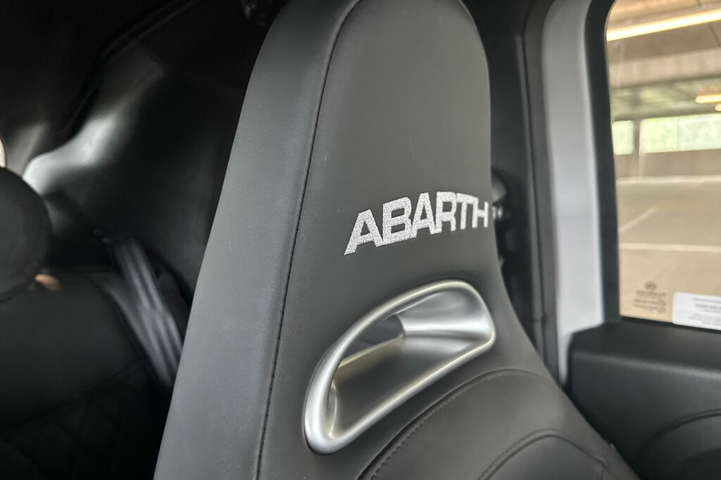 Abarth 595 1.4 T-jet 165 F595 Red #34
