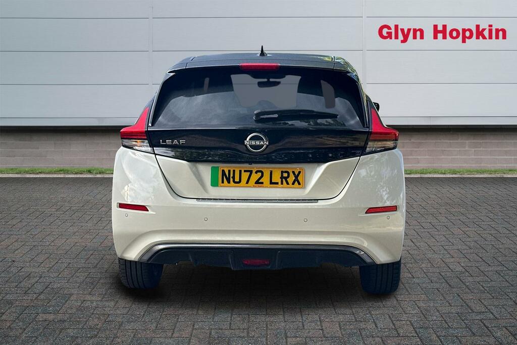Nissan Leaf 160Kw E Tekna 59Kwh White #4