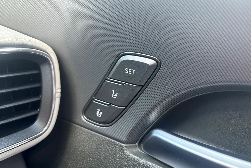 Hyundai Santa Fe Crdi Premium Se White #39