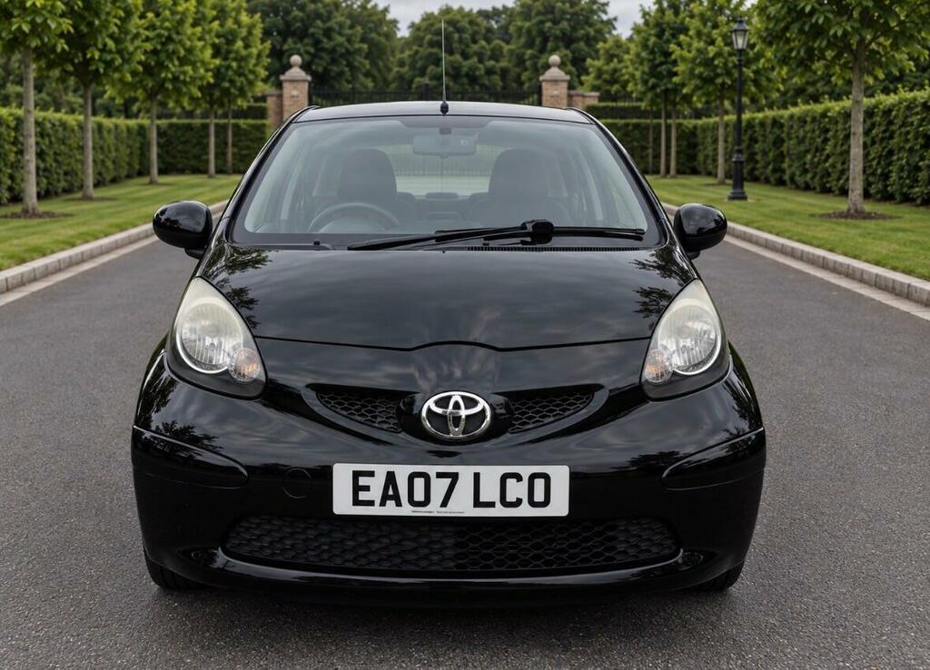 Toyota Aygo Black Black #3