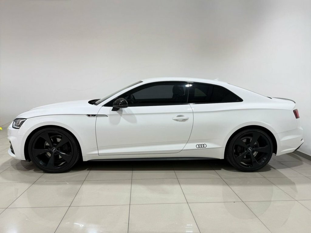 Audi A5 2L Black Edition DF19OOH White #5