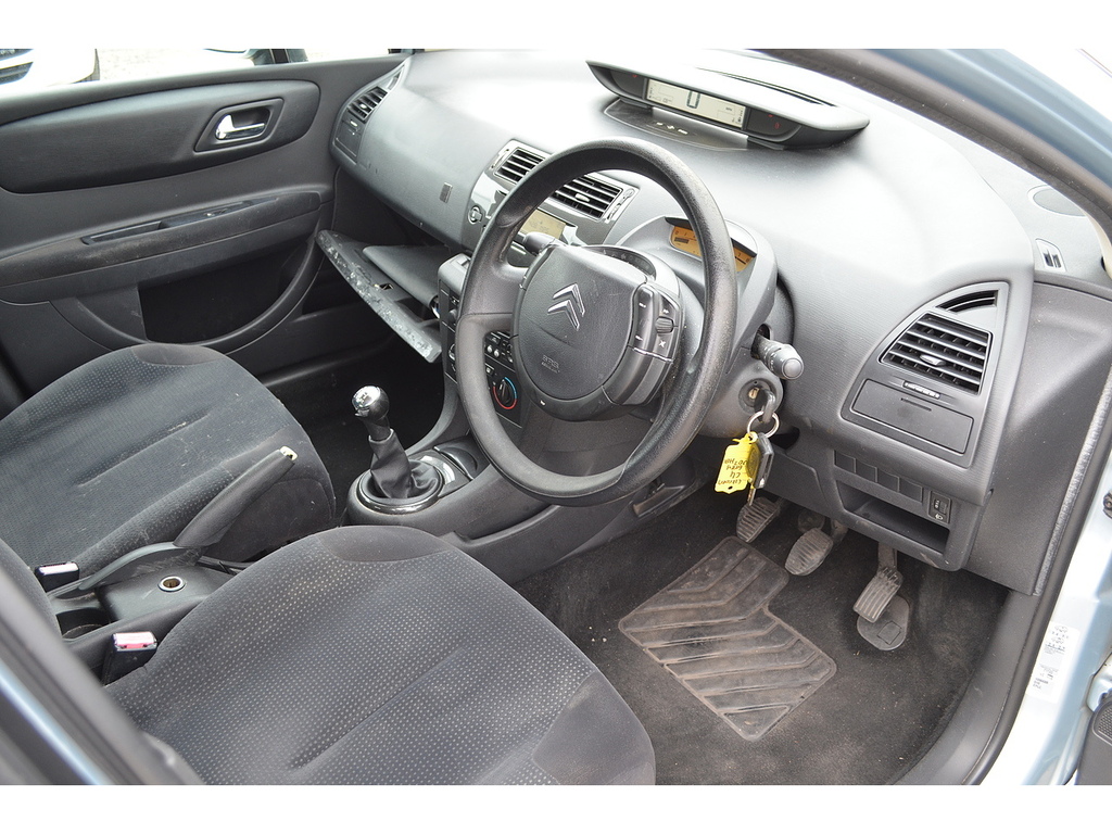 Citroen C4 2.0I 16V Exclusive Beige #2