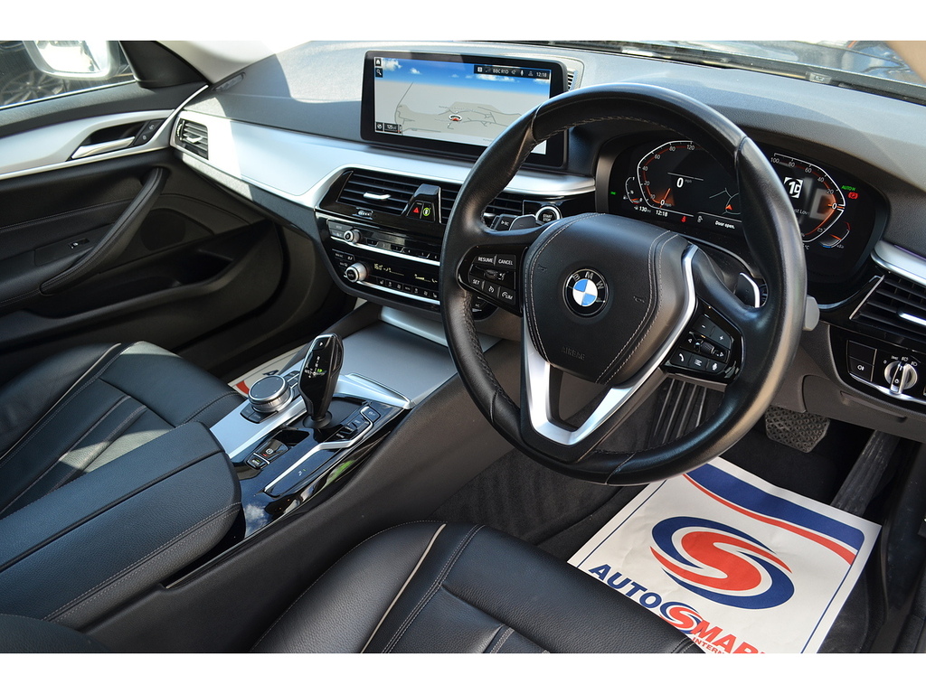 BMW 5 Series 520I Mht Se Blue #2