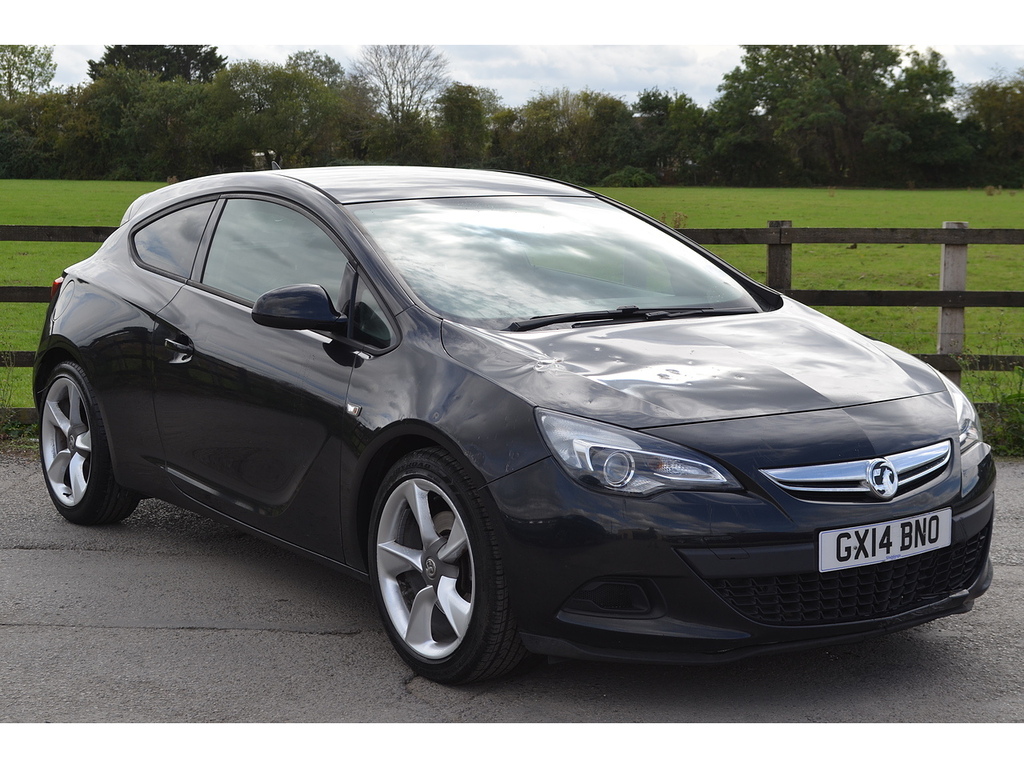 Vauxhall Astra GTC T Sport Black