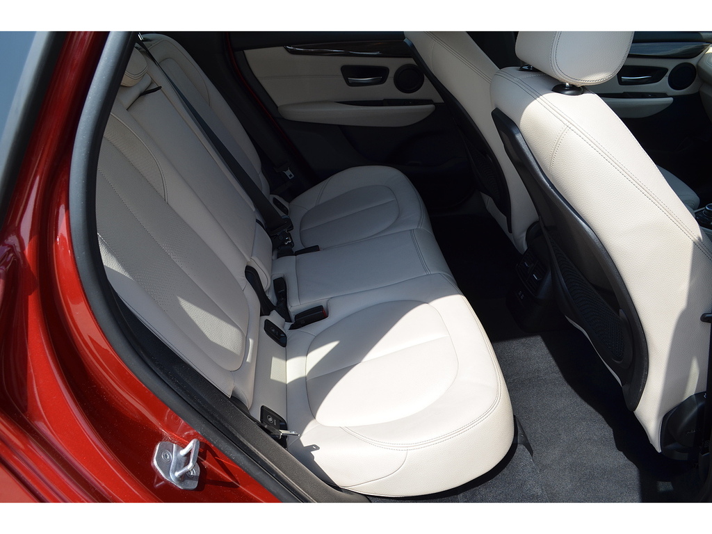 BMW 2 Series Active Tourer 218I Se Silver #19