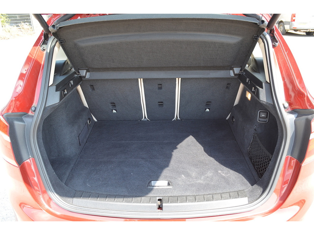 BMW 2 Series Active Tourer 218I Se Silver #32