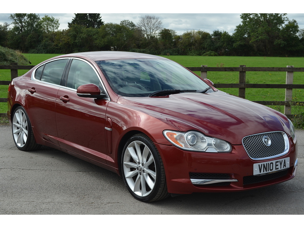 Jaguar XF D V6 Premium Luxury Red