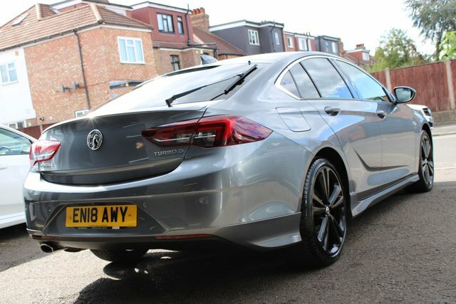 Vauxhall Insignia 2018 2.0 Turbo D Blueinjection Sri VX Line Nav Gra Grey #4