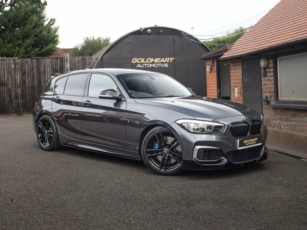 BMW M1 3.0 M140i Shadow Edition Grey