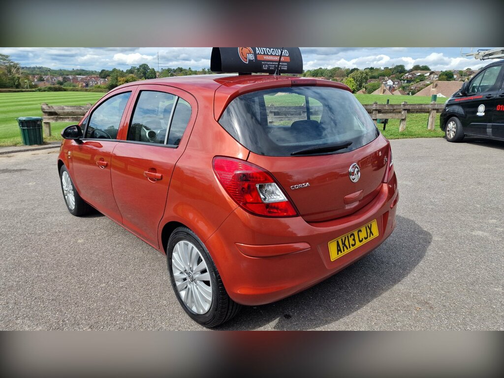 Vauxhall Corsa 1.2 16V Energy Hatchback Euro 5 Orange #4