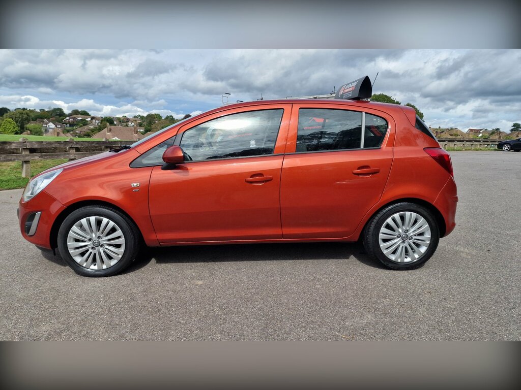 Vauxhall Corsa 1.2 16V Energy Hatchback Euro 5 Orange #3