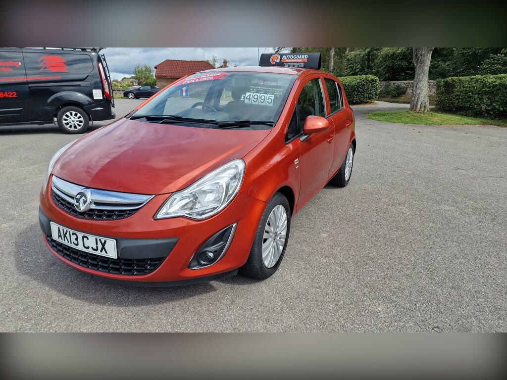 Vauxhall Corsa 1.2 16V Energy Hatchback Euro 5 Orange #2