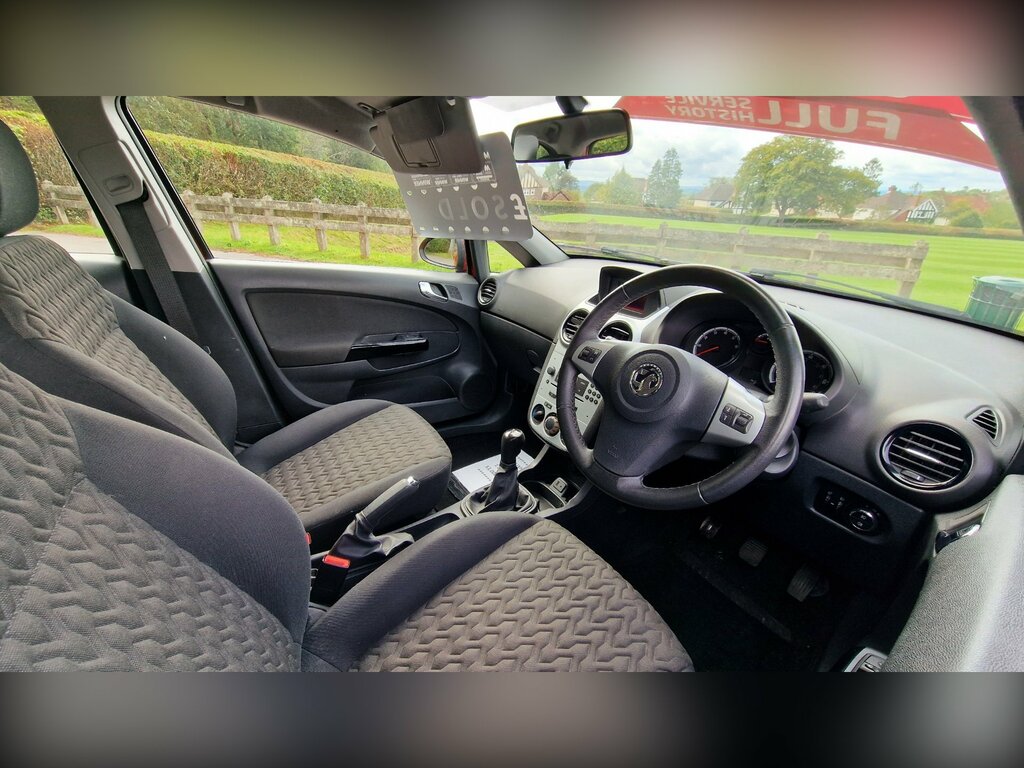 Vauxhall Corsa Exclusiv Silver #12