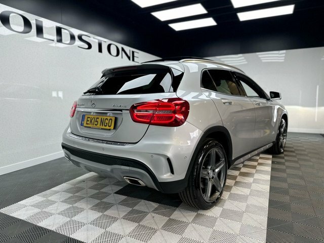 Mercedes-Benz GLA Class 2.0 Gla250 Amg Line Suv 7G-dct 4Matic E Silver #4