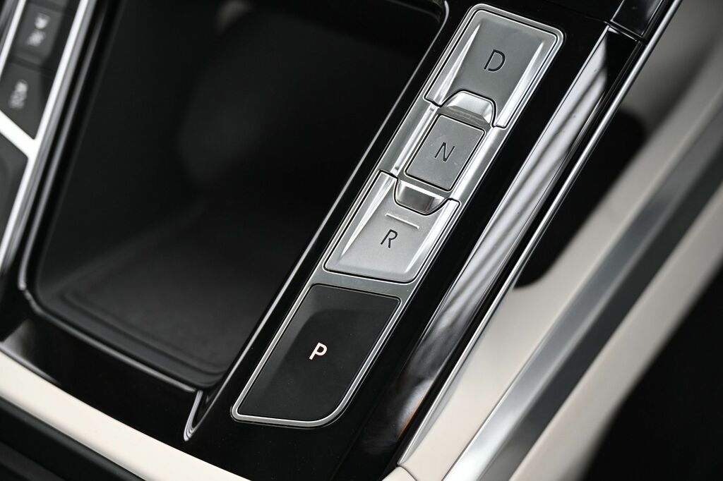 Jaguar I-Pace 90Kwh Hse Black Suv Grey #47