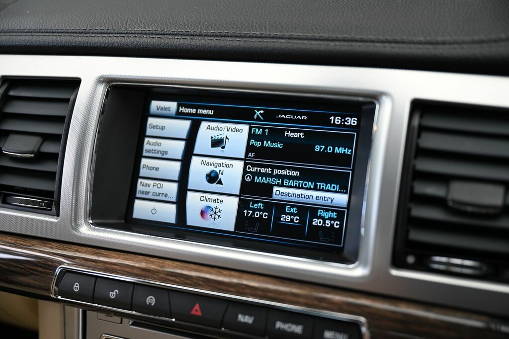 Jaguar XF  White #30
