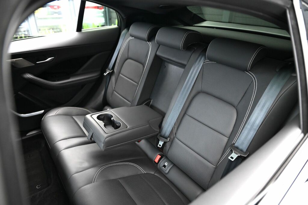 Jaguar I-Pace 400 90Kwh Hse Black Suv 4Wd 400 Black #6