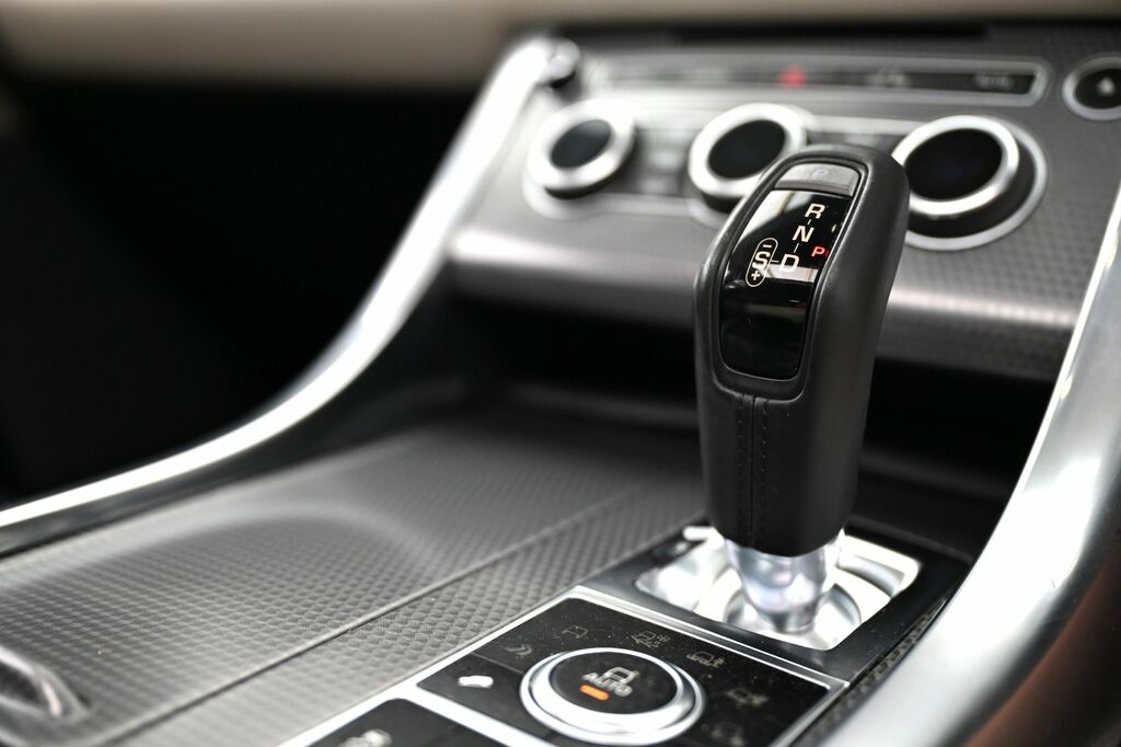 Land Rover Range Rover Sport 3.0 Sdv6 Hse Dynamic Black #38