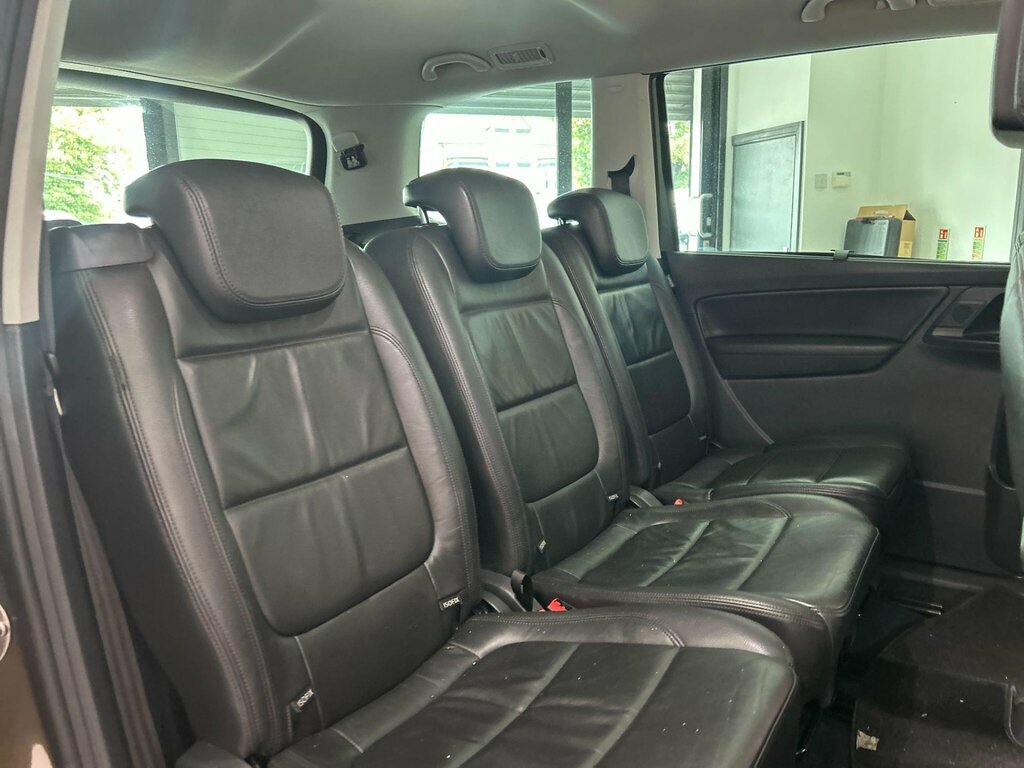 Seat Alhambra  Black #19