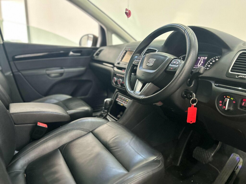 Seat Alhambra  Black #33