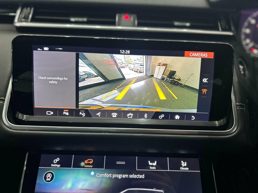 Land Rover Range Rover Velar Velar 3.0 D300 R-dynamic Hse Grey #28