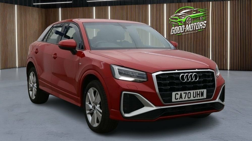 Audi Q2 1L S Line CA70UHW Red #2