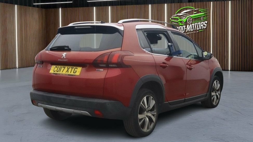 Peugeot 2008 1L Allure Red #5
