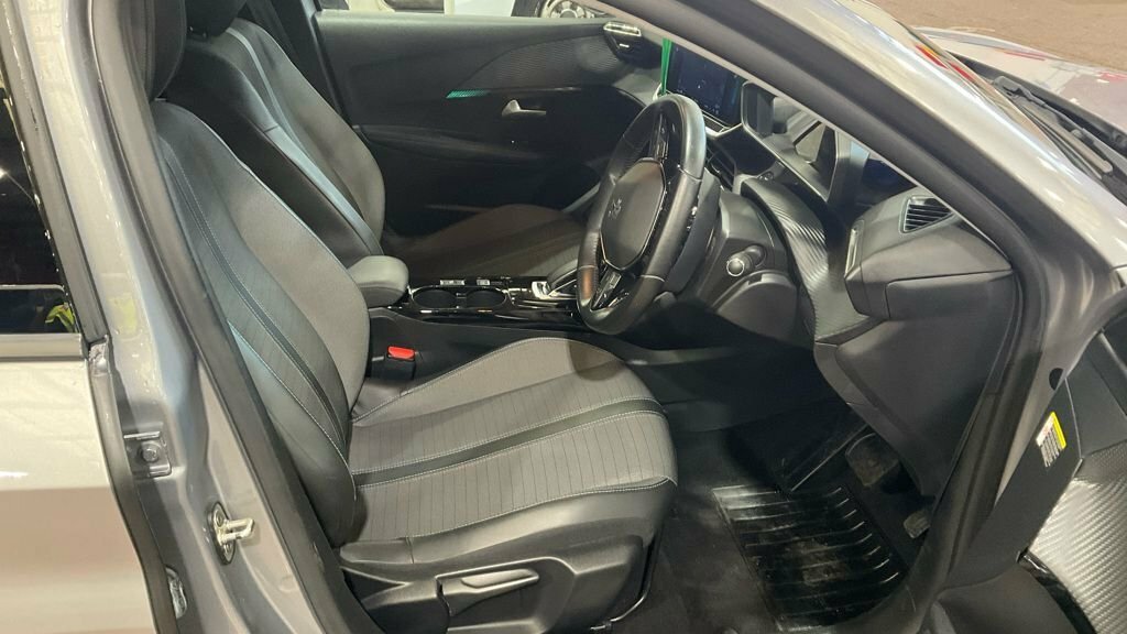 Peugeot e-208 Hatchback Grey #6
