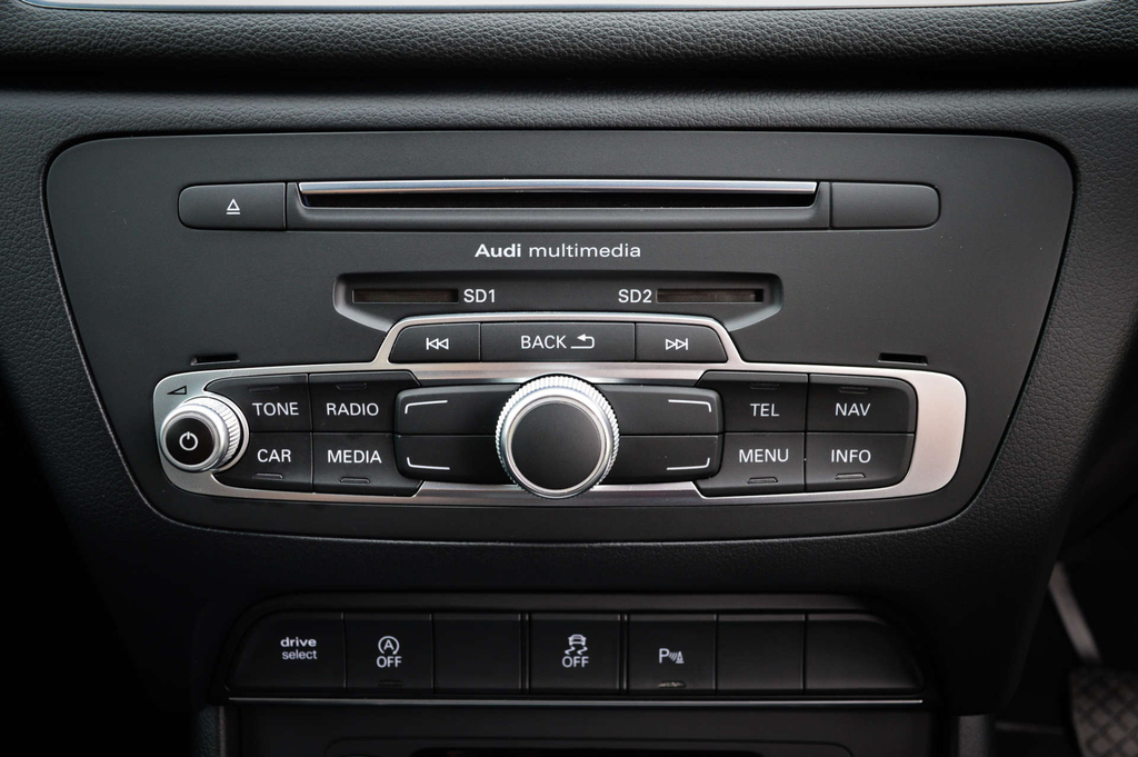 Audi Q3 2.0 Tdi S Line Blue #18